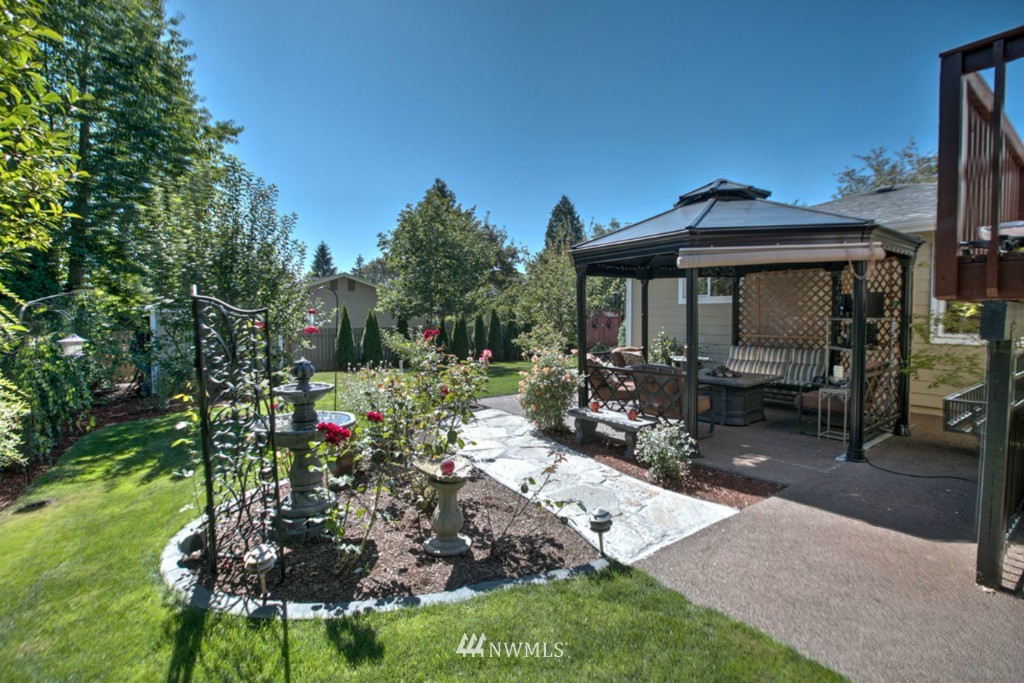 104 Union Avenue Northeast Renton, WA 98059 - Photo 22 of 25