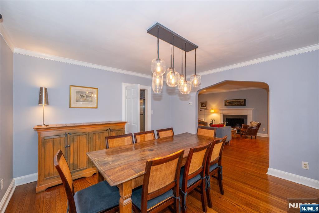 139 Glenwood Road Ridgewood, NJ 07450 - Photo 11 of 41