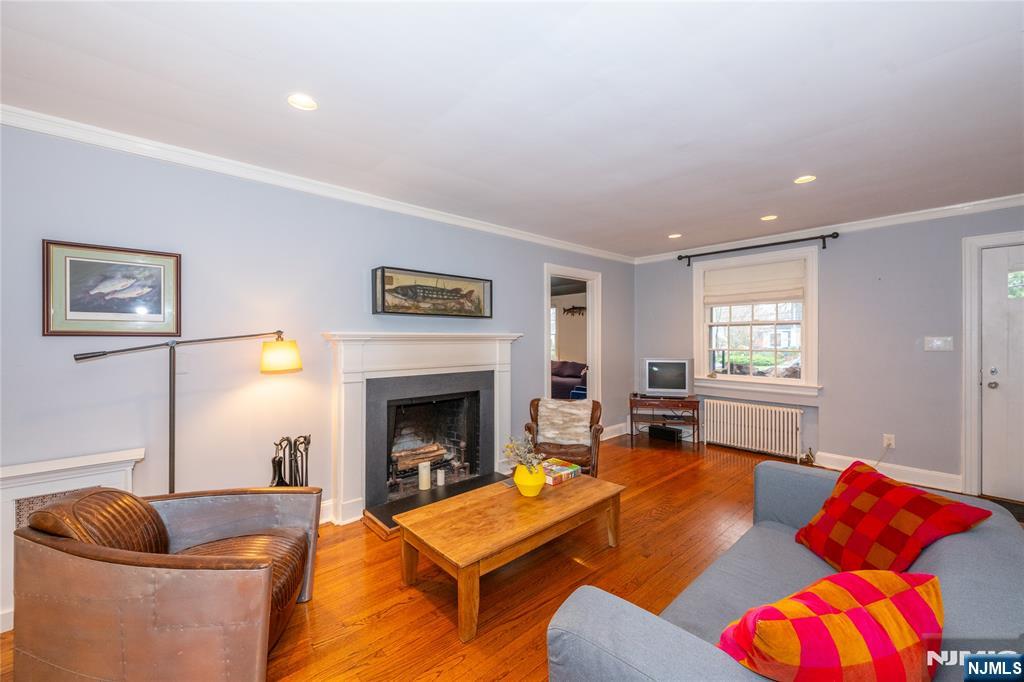 139 Glenwood Road Ridgewood, NJ 07450 - Photo 14 of 41