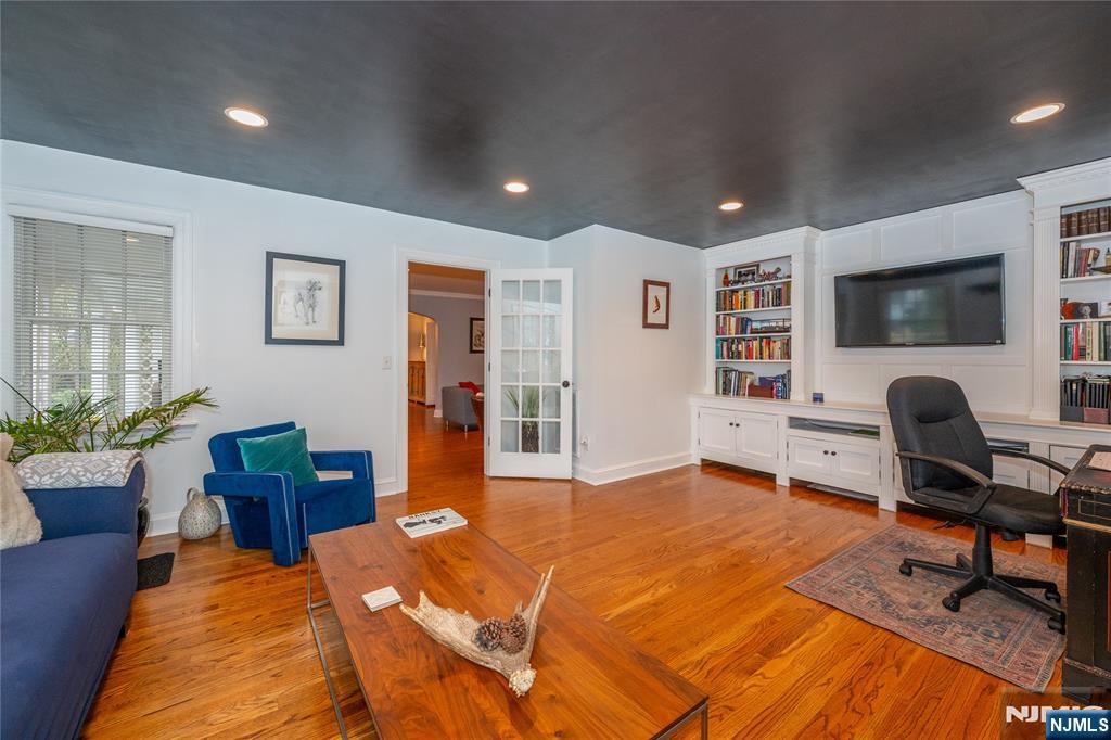 139 Glenwood Road Ridgewood, NJ 07450 - Photo 16 of 41