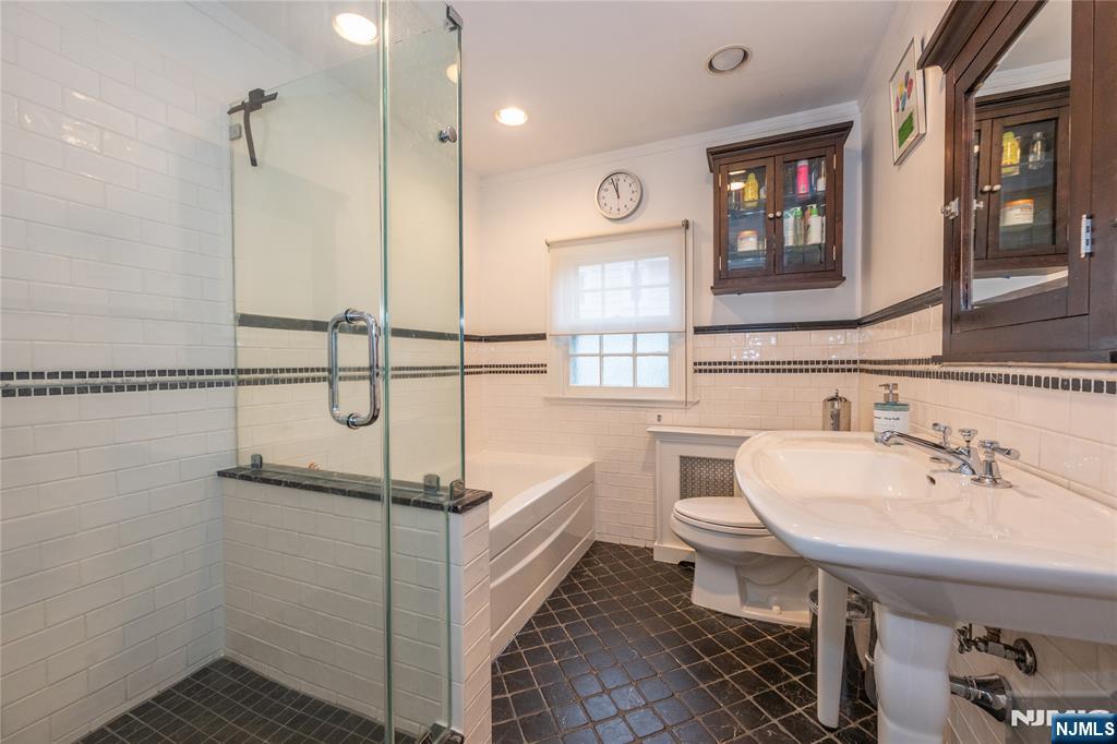 139 Glenwood Road Ridgewood, NJ 07450 - Photo 29 of 41