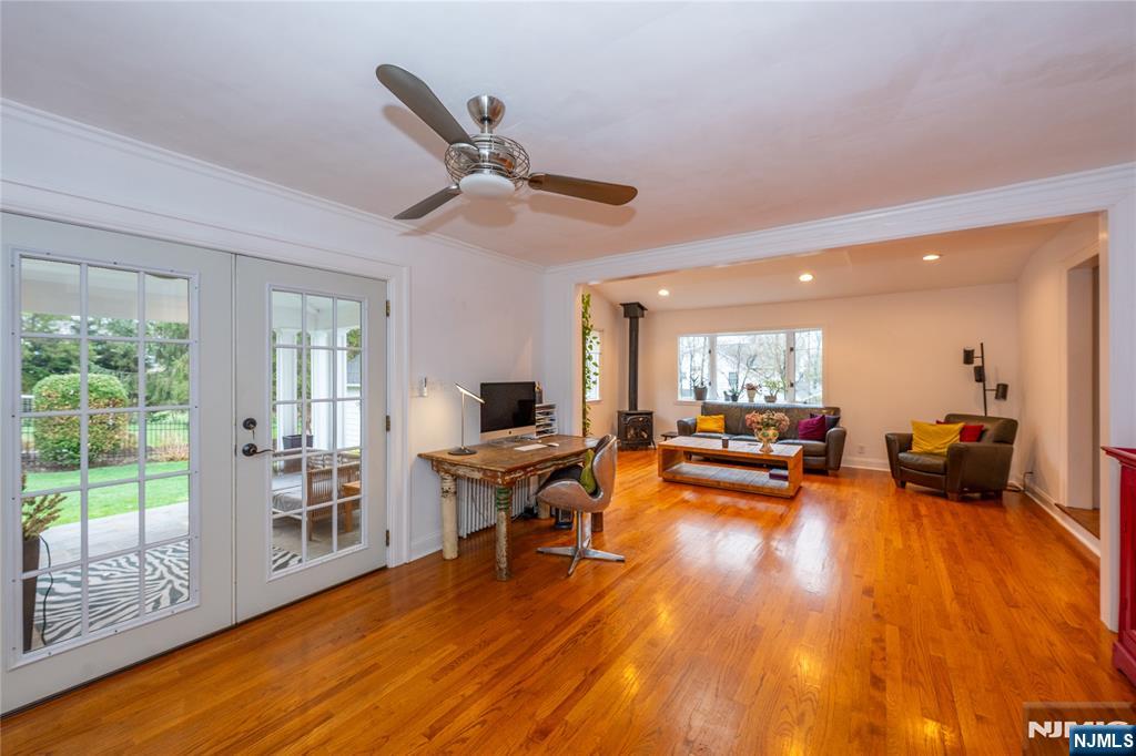 139 Glenwood Road Ridgewood, NJ 07450 - Photo 6 of 41