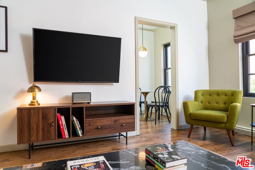 1830 North Cherokee Ave Unit 503  