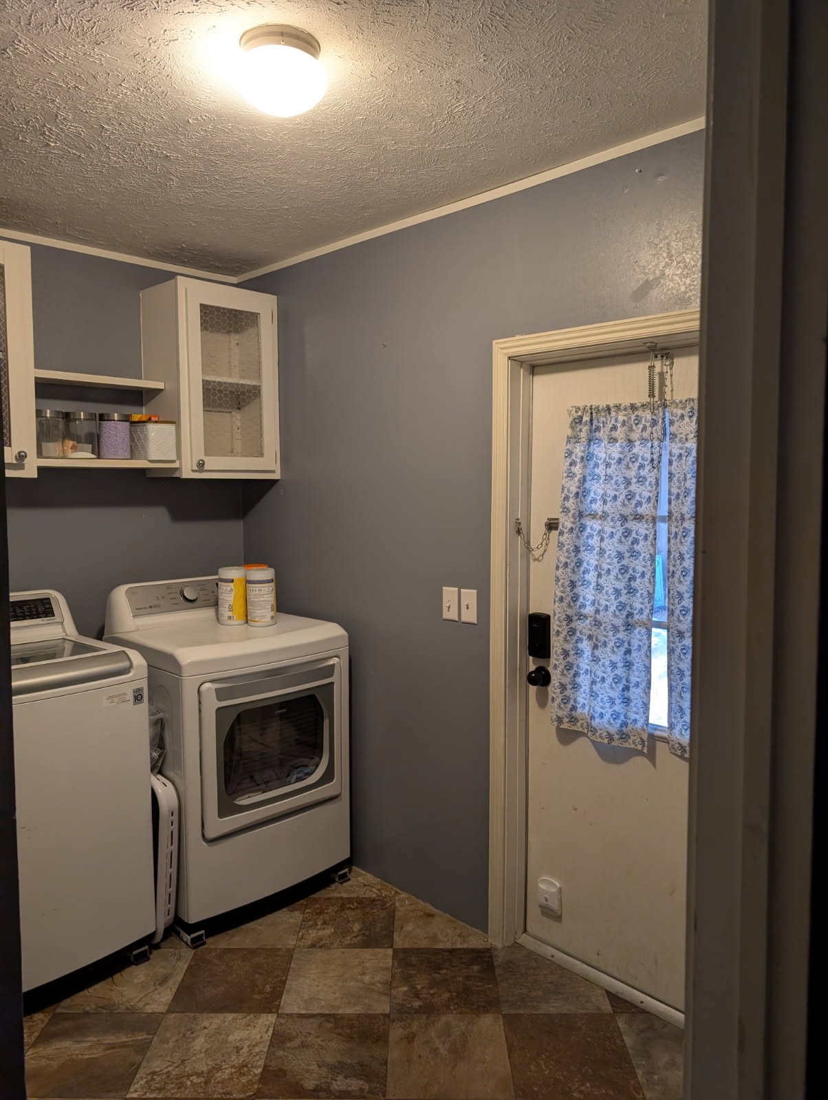1239 Bald Knob Road Holladay, TN 38341 - Photo 19 of 25 a utility room with dryer and washer