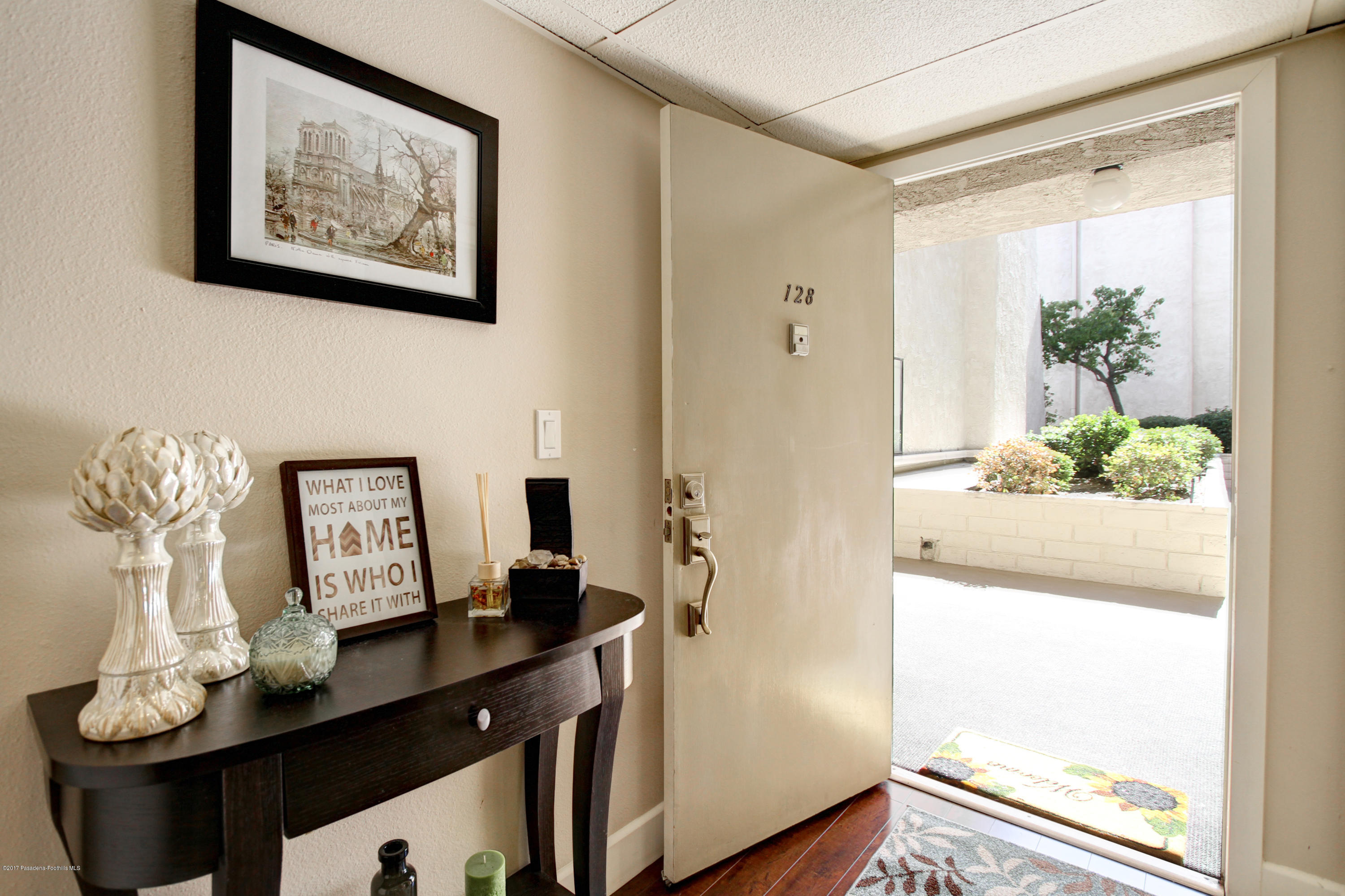 1401 Valley View Road, Unit 128 Glendale, CA 91202 - Photo 2 of 52 ENTRY-3