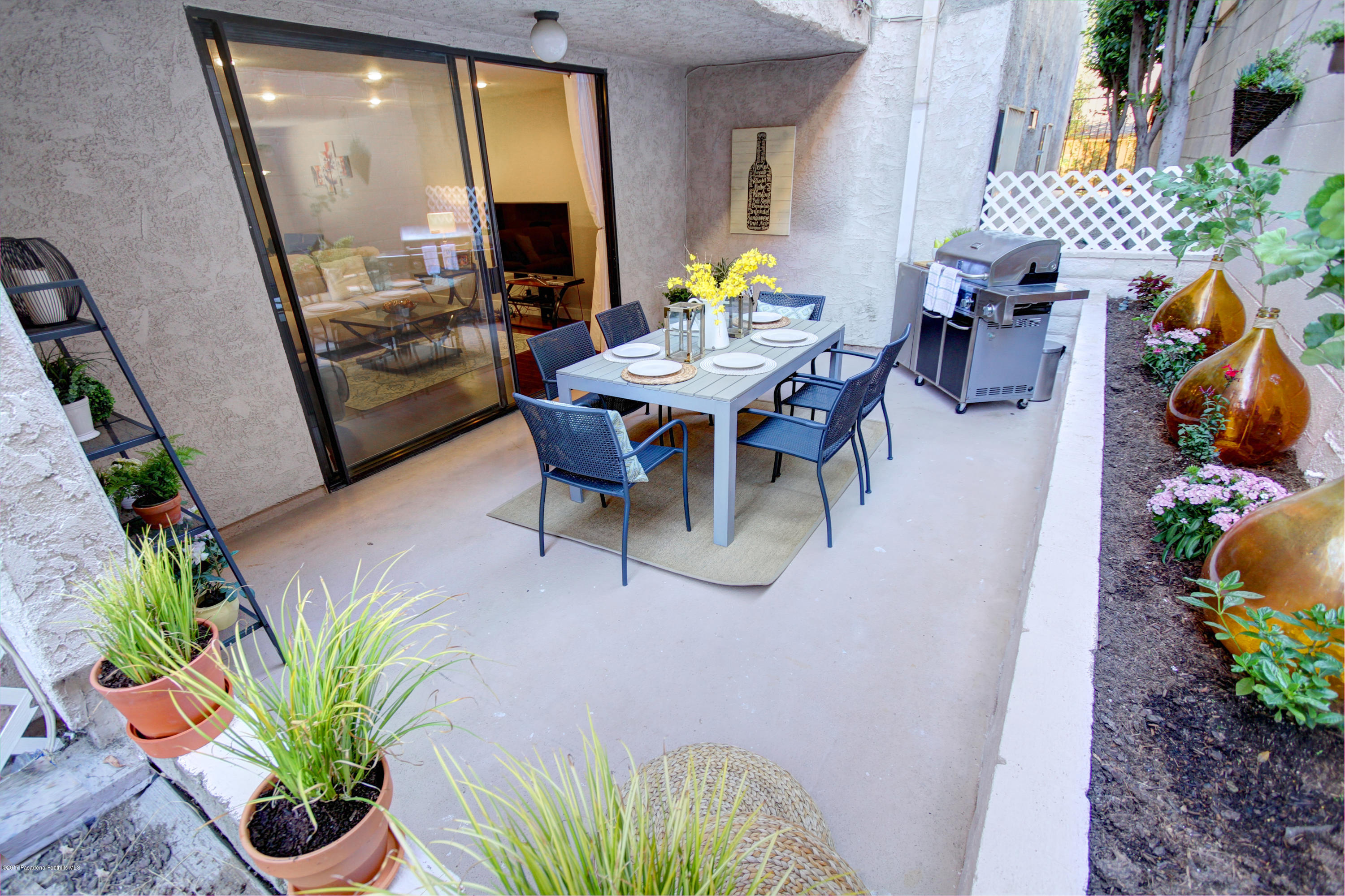 1401 Valley View Road, Unit 128 Glendale, CA 91202 - Photo 15 of 52 PATIO-6