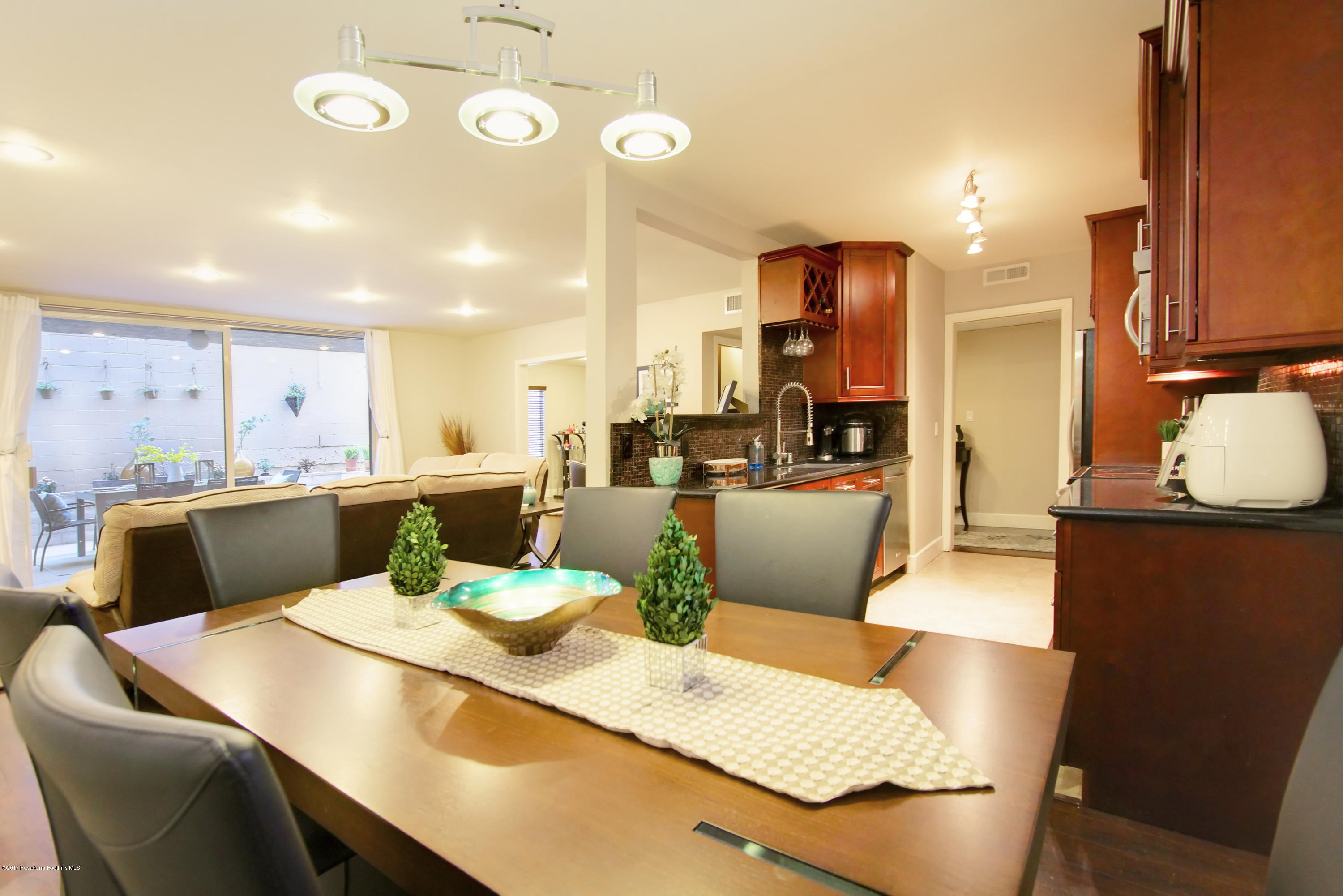 1401 Valley View Road, Unit 128 Glendale, CA 91202 - Photo 19 of 52 DR-KIT3