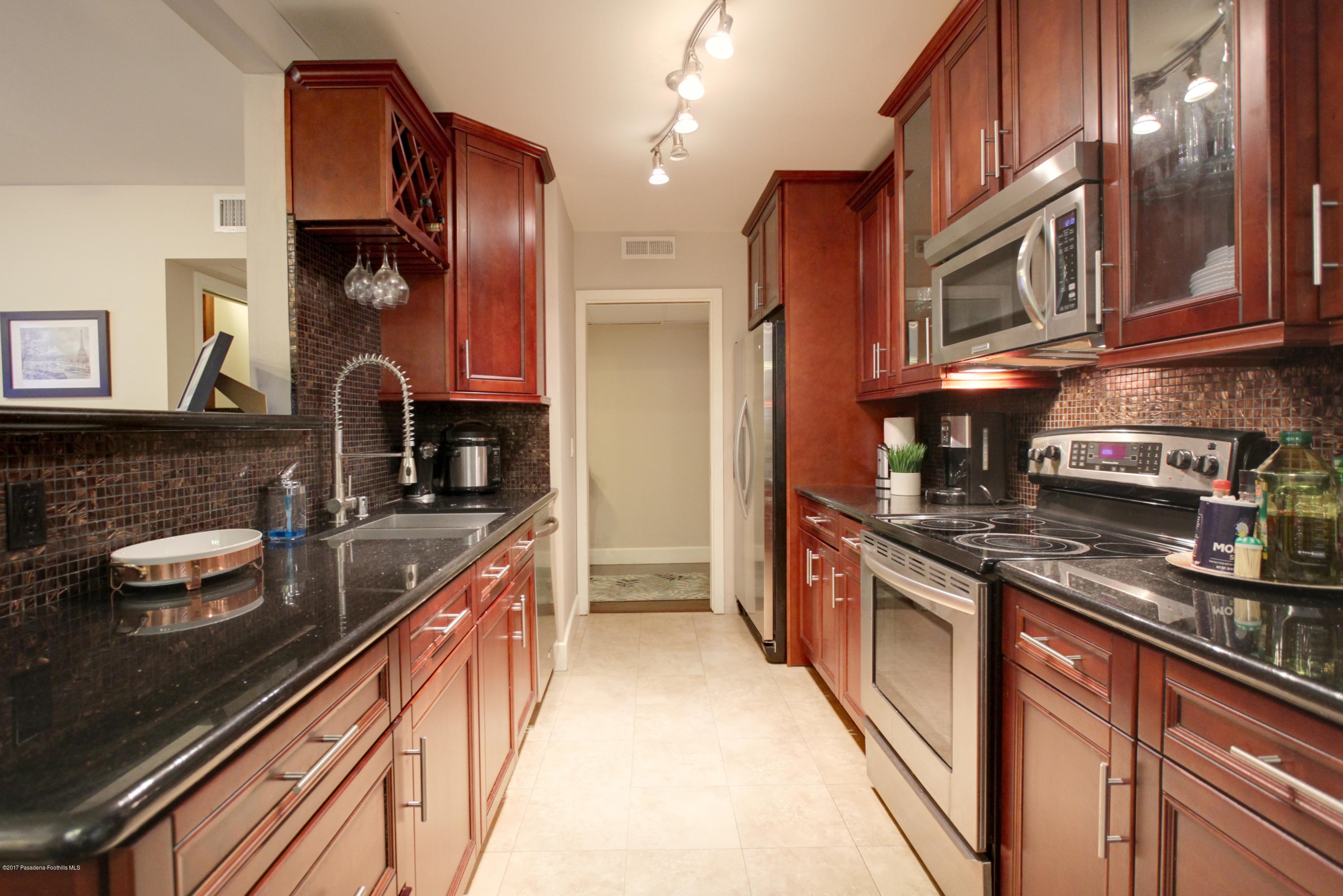 1401 Valley View Road, Unit 128 Glendale, CA 91202 - Photo 21 of 52 KIT-2