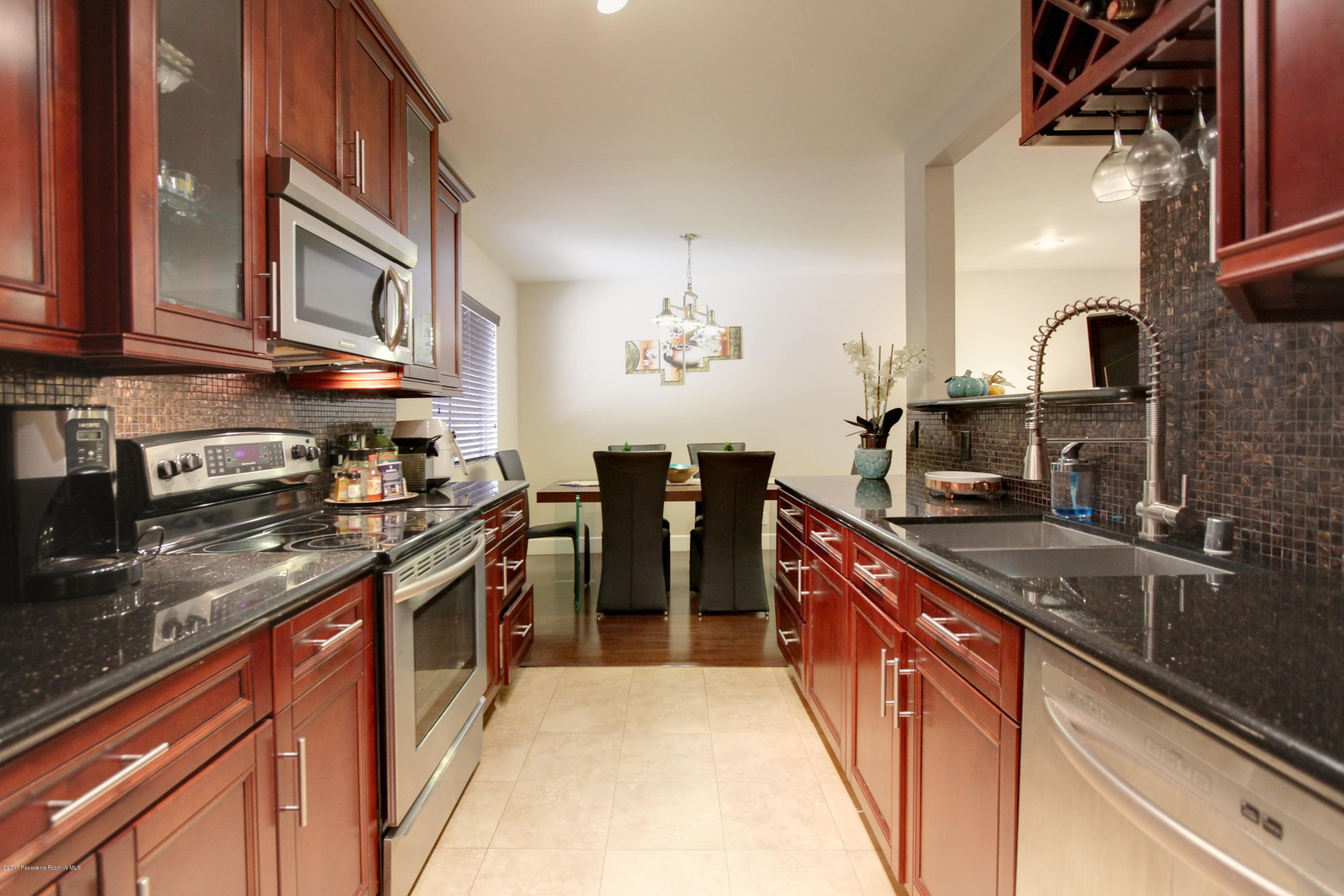 1401 Valley View Road, Unit 128 Glendale, CA 91202 - Photo 23 of 52 KIT-4