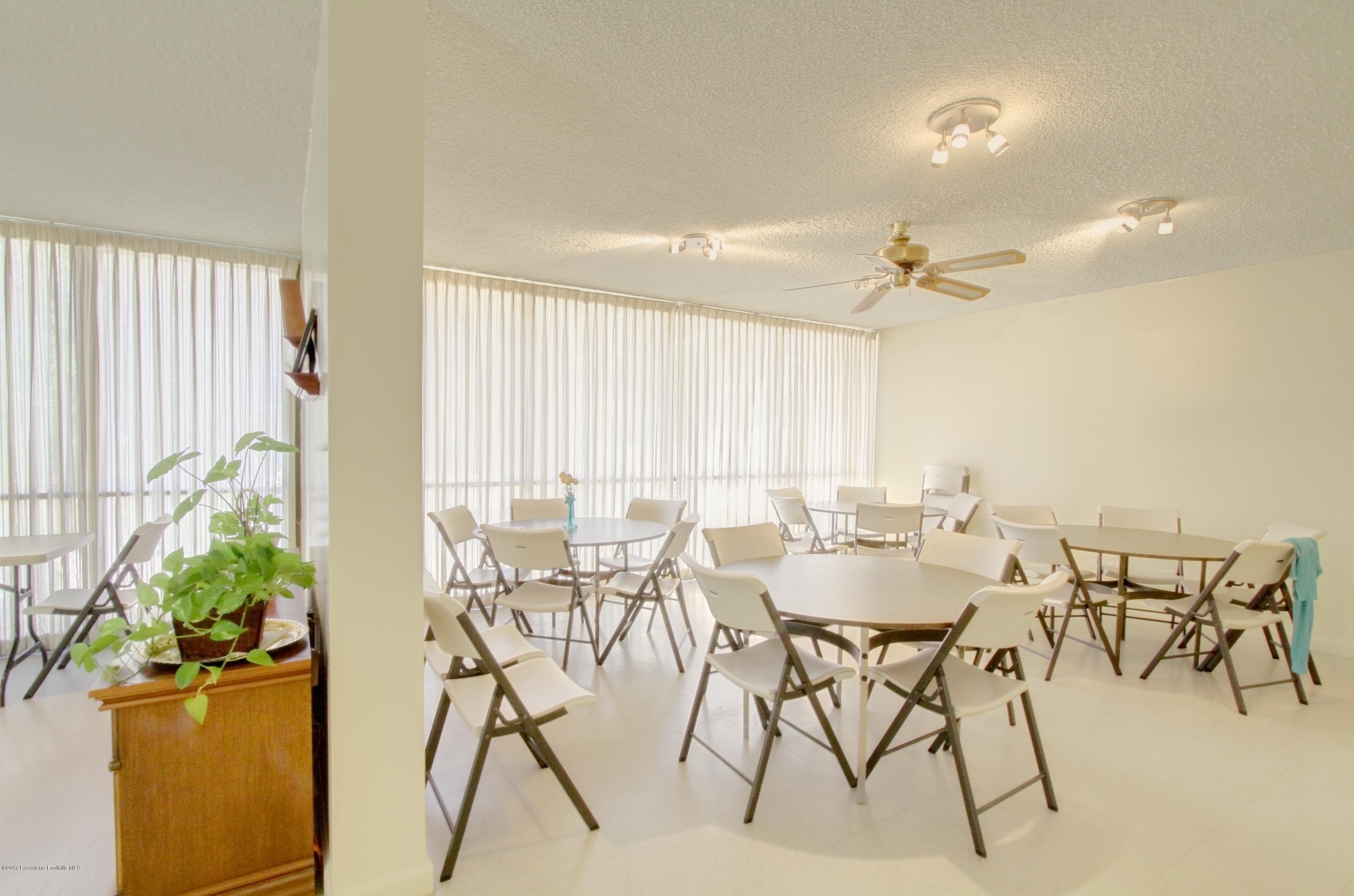 1401 Valley View Road, Unit 128 Glendale, CA 91202 - Photo 46 of 52 COMMUNITY-1