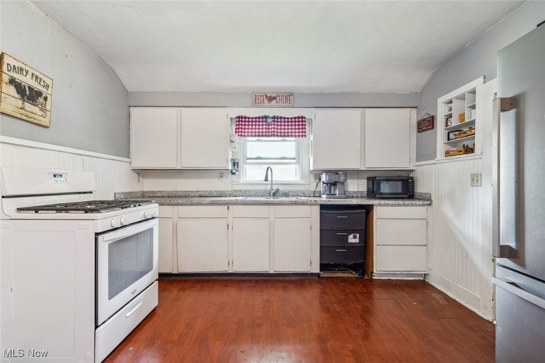 34776 Lorain Road North Ridgeville, OH 44039 - Photo 13 of 50 Gallery Image 13