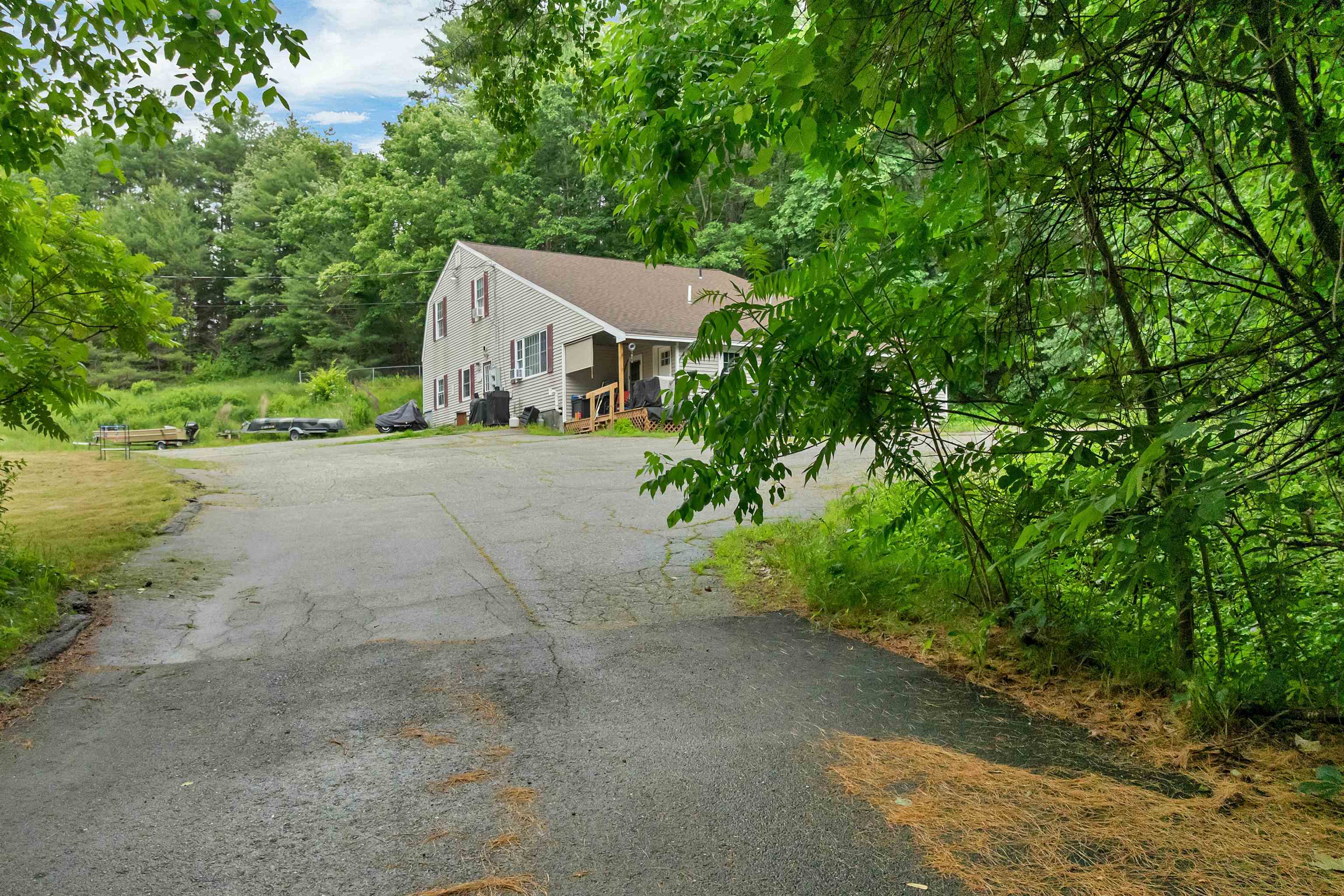 71 Kelley's Corner Road Chichester, NH 03258 - Photo 5 of 40