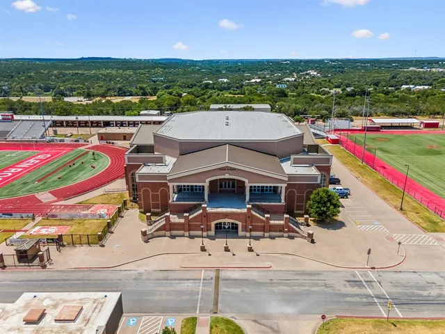 $229,000 | 1102 Bluffview Court, Glen Rose, TX 76043