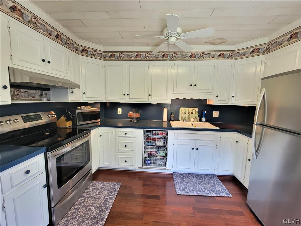3119 North 3rd Street Whitehall, PA 18052 - Photo 11 of 37
