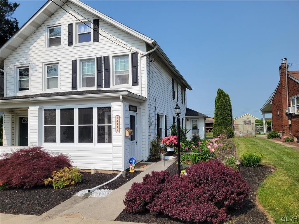 3119 North 3rd Street Whitehall, PA 18052 - Photo 2 of 37