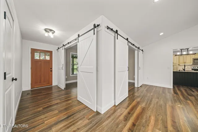 $549,900 | 1112 Gray Eagle Drive, Crossville, TN 38572