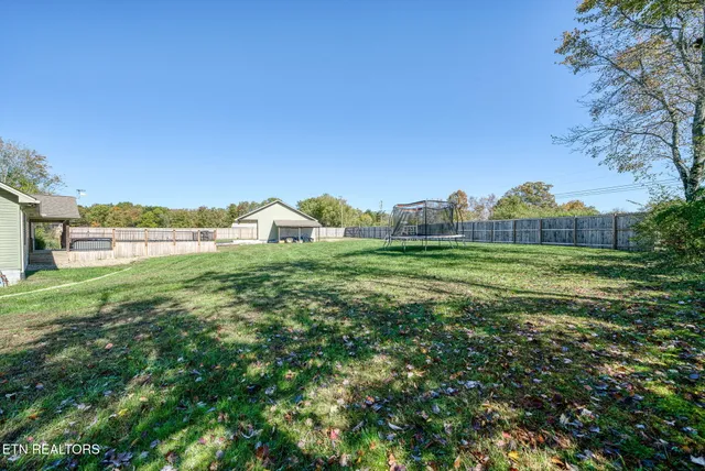 $549,900 | 1112 Gray Eagle Drive, Crossville, TN 38572