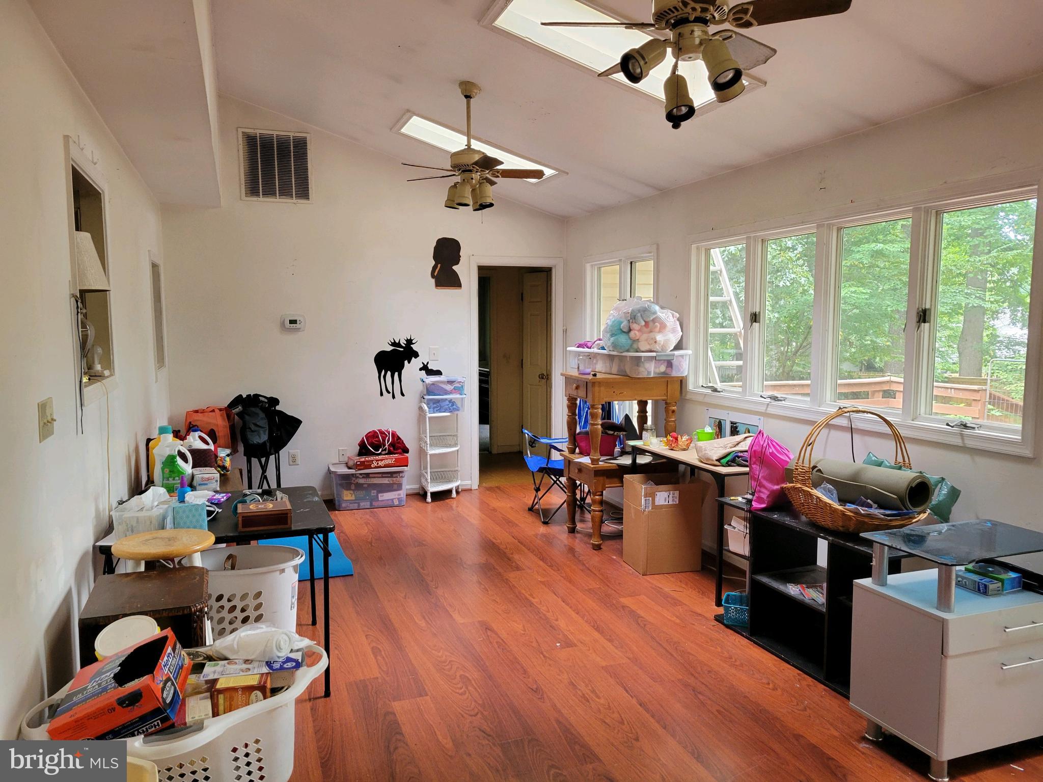 5301 Rolling Road Springfield, VA 22151 - Photo 3 of 7