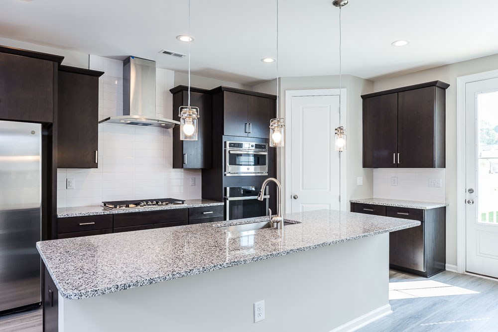 1631 Wimberly Road, Unit 31 Apex, NC 27523 - Photo 5 of 30 Kitchen