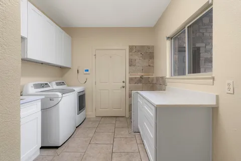 $899,900 | 301 Goldridge Drive, Georgetown, TX 78633
