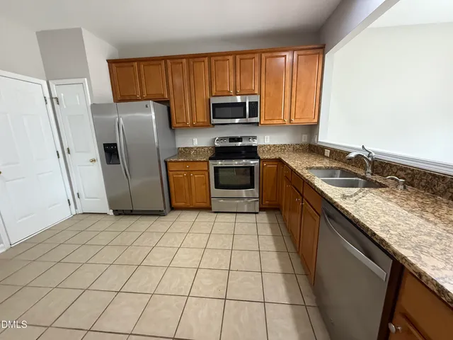 $1,995 | 5634 Berry Creek Circle, Raleigh, NC 27613