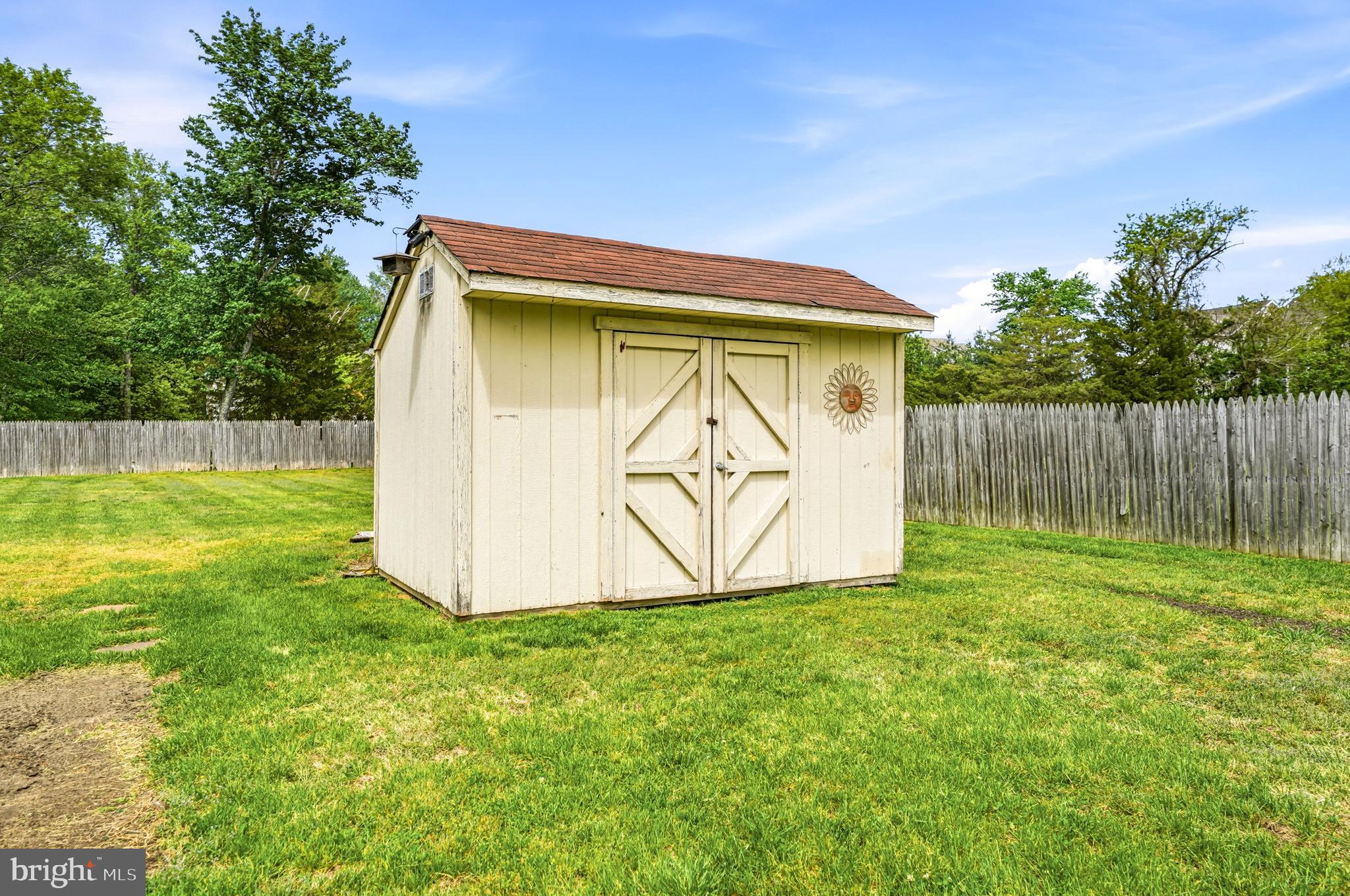 1286 Glassboro Road Williamstown, NJ 08094 - Photo 35 of 41 a view of a backyard with a small cabin