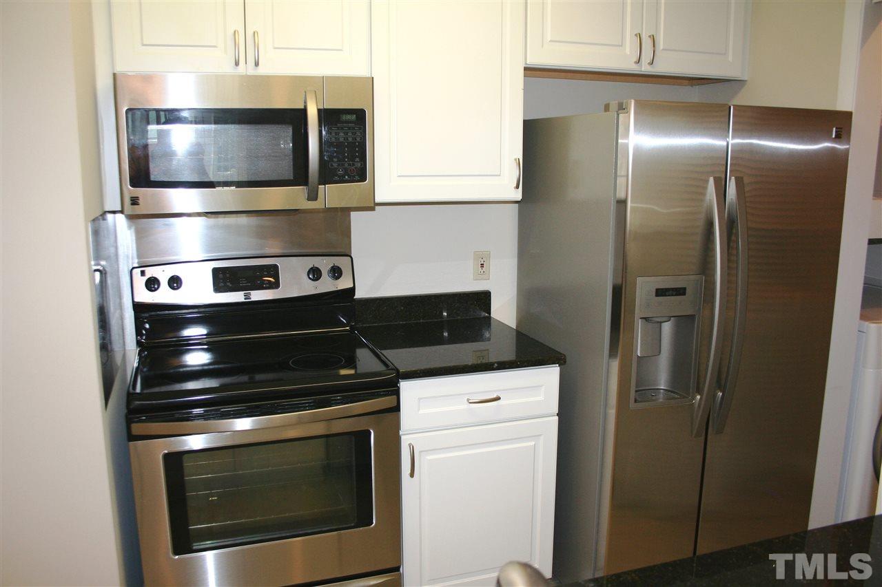 3704 Chimney Ridge Place, Unit 202 Durham, NC 27713 - Photo 4 of 17 Gallery Image 4