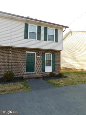 $1,300 | 2924 Packer Street, Winchester, VA 22601