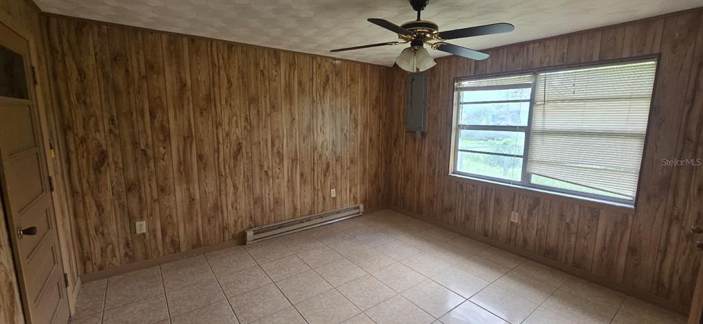 9060 Alan Boulevard Punta Gorda, FL 33982 - Photo 11 of 20 a view of an empty room with a window