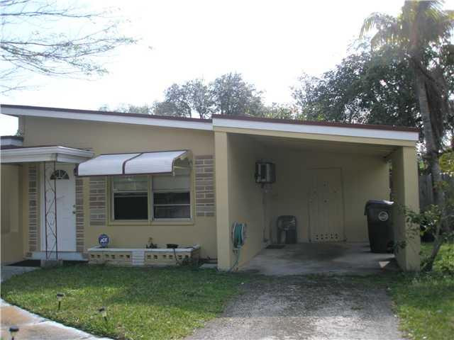 100 Marion Road Hollywood, FL 33023 - Photo 2 of 12 Exterior Front