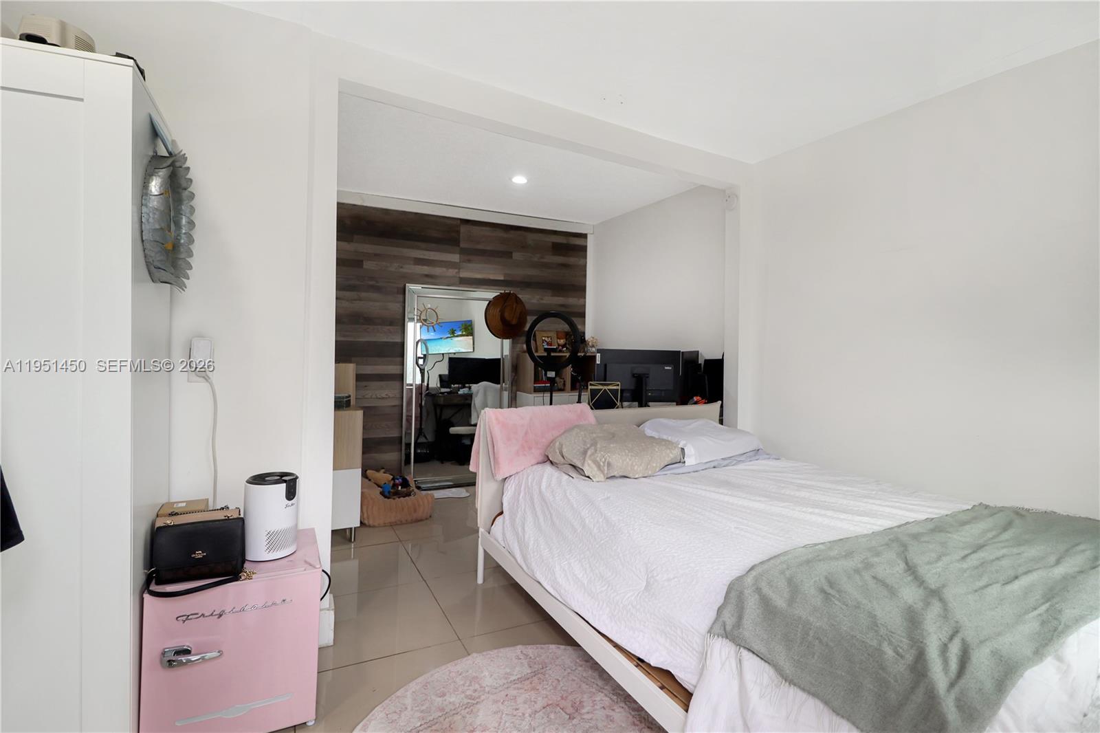 3529 West 14th Lane Hialeah, FL 33012 - Photo 16 of 21