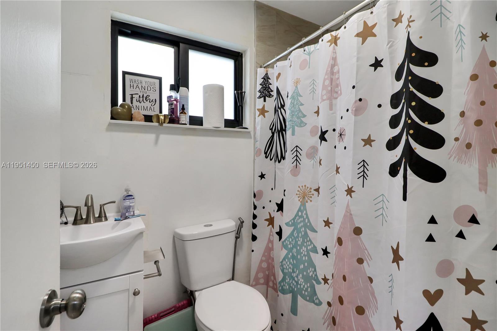 3529 West 14th Lane Hialeah, FL 33012 - Photo 18 of 21