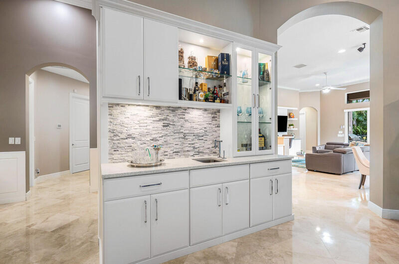 6440 Bellamalfi Street Boca Raton, FL 33496 - Photo 9 of 27 Bel 8