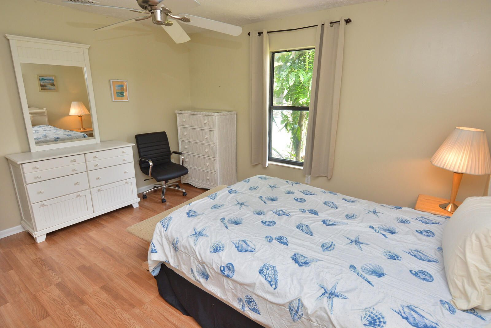 2198 Southeast Dolphin Road Port St. Lucie, FL 34952 - Photo 22 of 34 Bedroom 3B