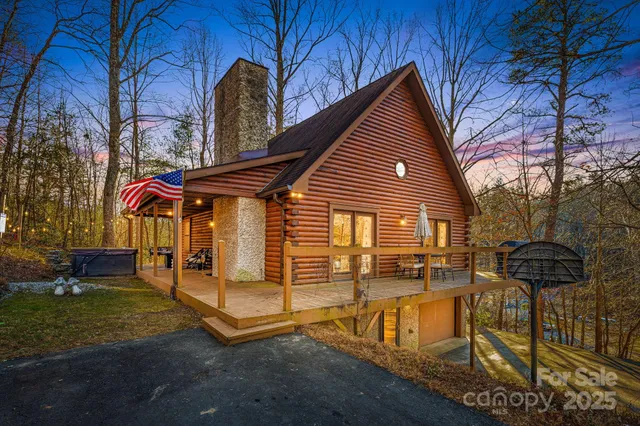 $675,000 | 1 Lynnette Drive, Fairview, NC 28730