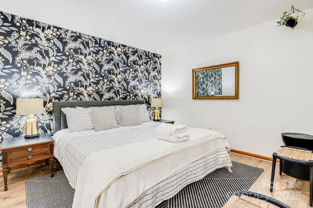 $675,000 | 1 Lynnette Drive, Fairview, NC 28730