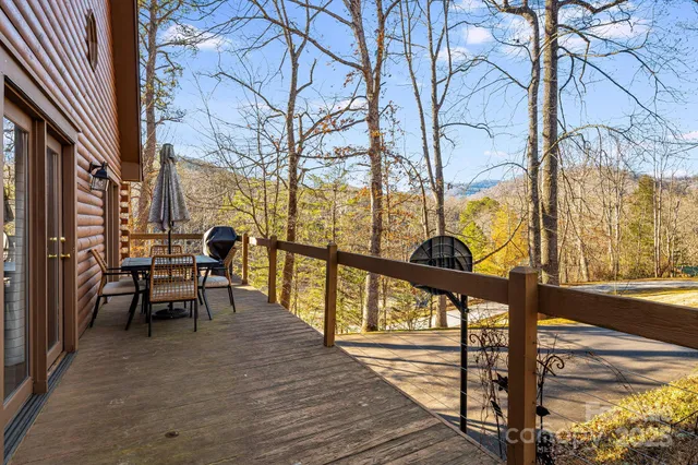 $675,000 | 1 Lynnette Drive, Fairview, NC 28730