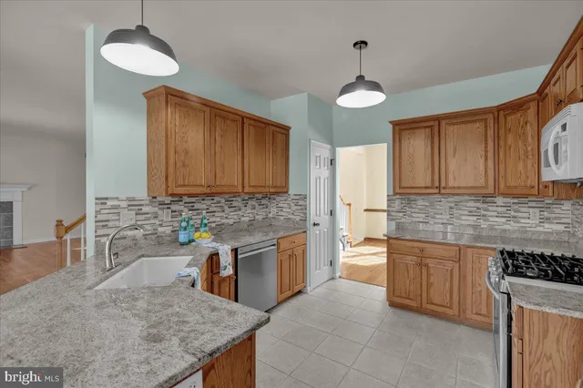 $449,900 | 902 Bedford Avenue, Reading, PA 19607