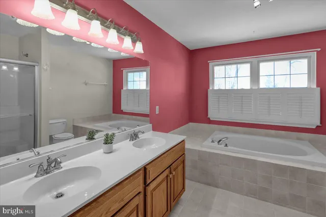 $449,900 | 902 Bedford Avenue, Reading, PA 19607