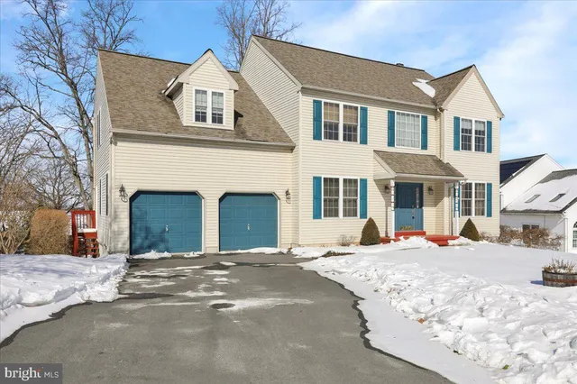 $449,900 | 902 Bedford Avenue, Reading, PA 19607