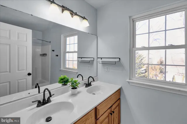 $449,900 | 902 Bedford Avenue, Reading, PA 19607