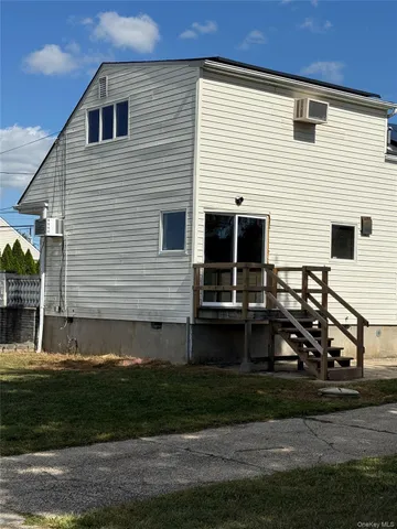 $640,000 | 49 Noble Street, North Babylon, NY 11703