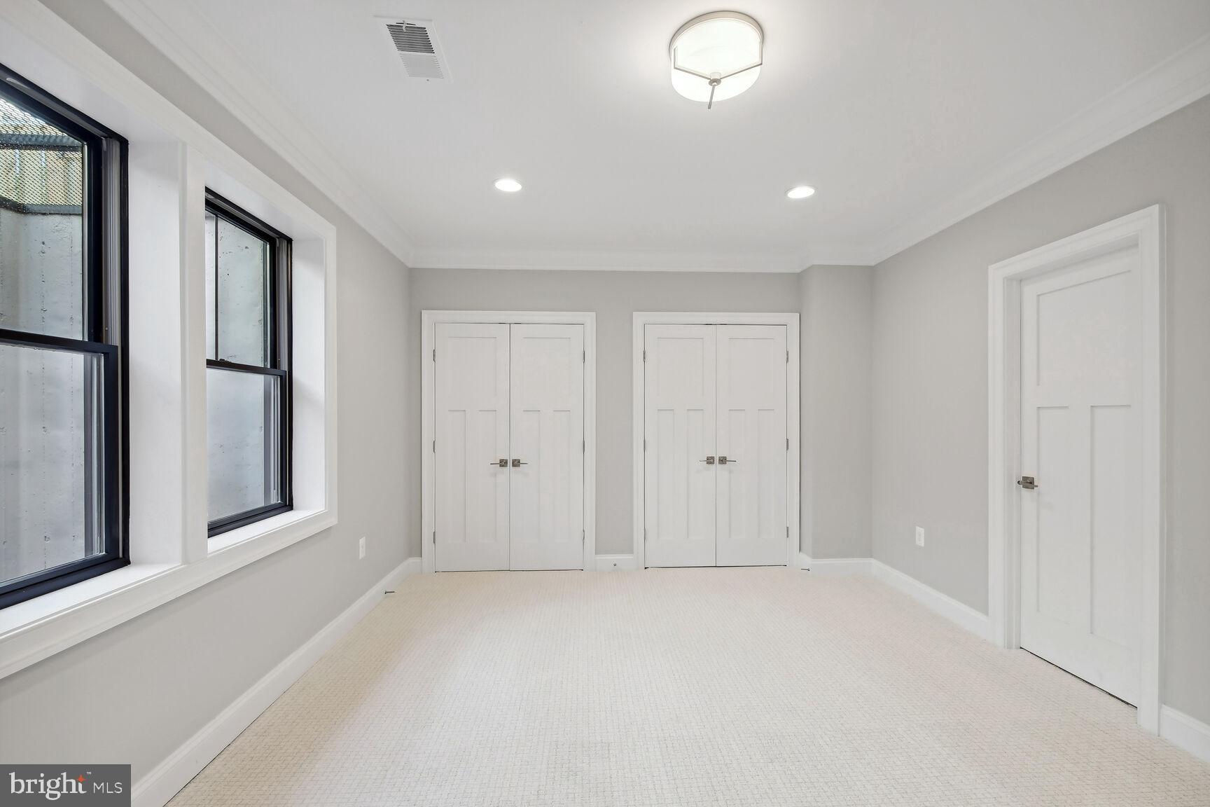 103 Elmar Drive Southwest Vienna, VA 22180 - Photo 35 of 41