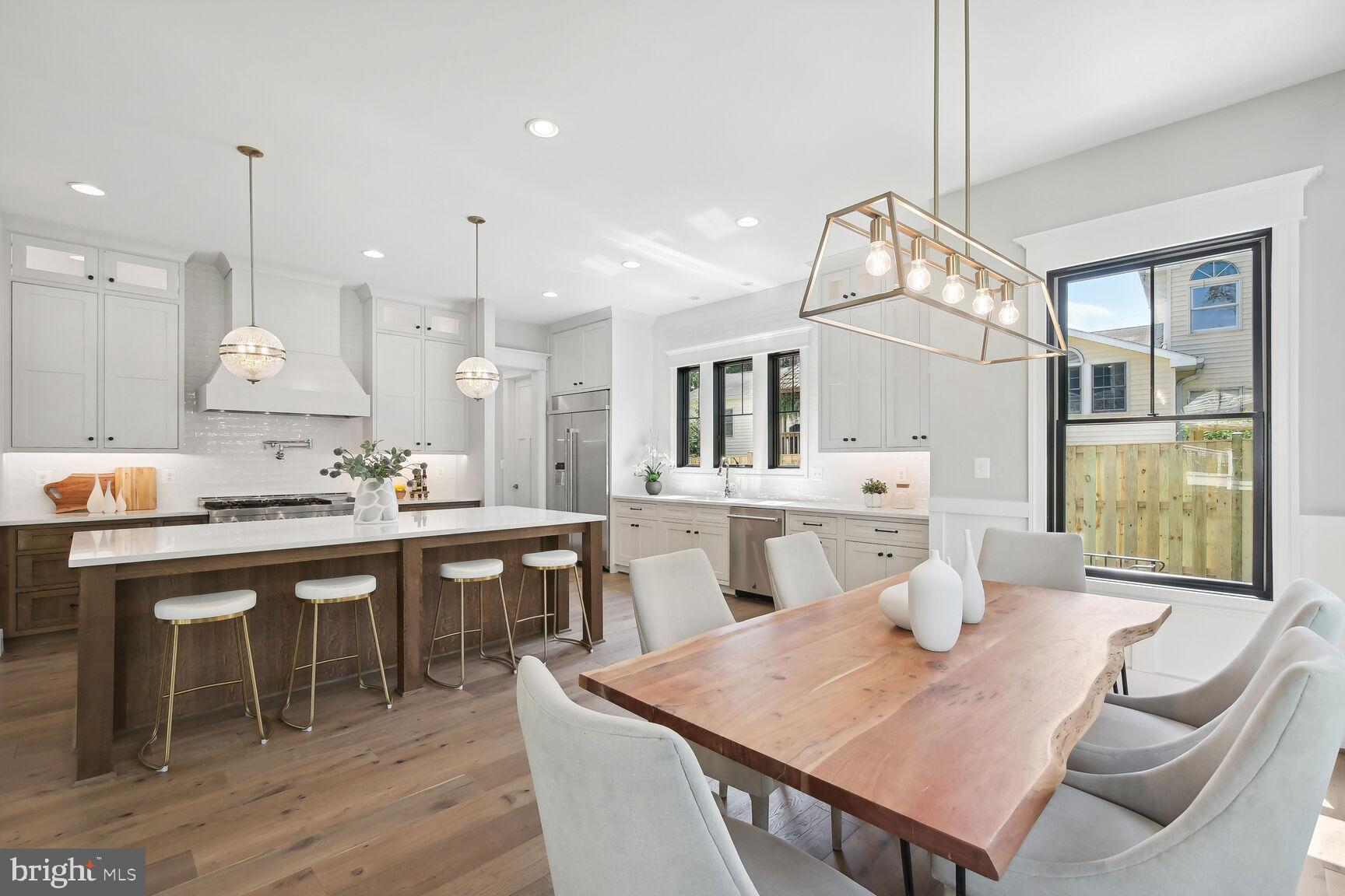 103 Elmar Drive Southwest Vienna, VA 22180 - Photo 8 of 41