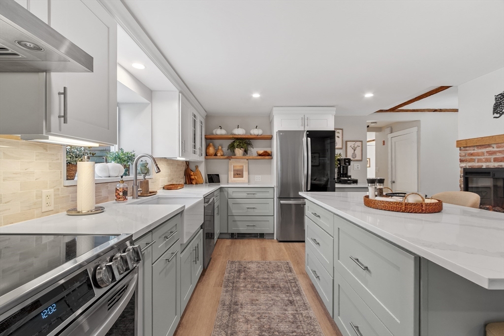 203 Aldrich Road Wilmington, MA 01887 - Photo 11 of 42 Gallery Image 11