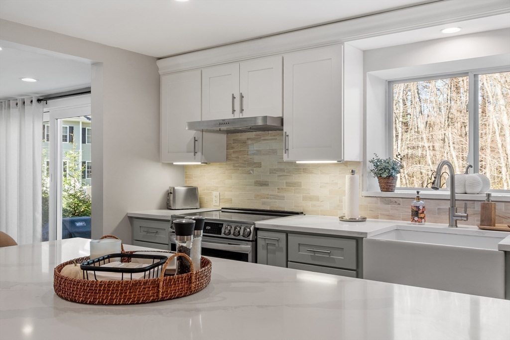 203 Aldrich Road Wilmington, MA 01887 - Photo 12 of 42 Gallery Image 12