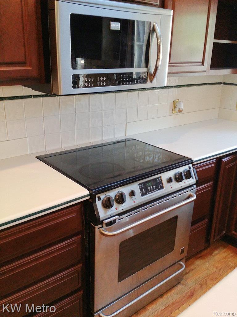 1422 Nottingham Road Grosse Pointe, MI 48230 - Photo 30 of 42 IMG_20140531_161921-1.jpg