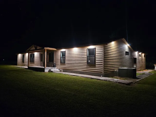 $382,500 | 11 Jess Long Lane, Hillsboro, TN 37342