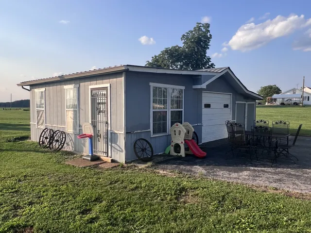 a view of outdoor space yard deck and patio