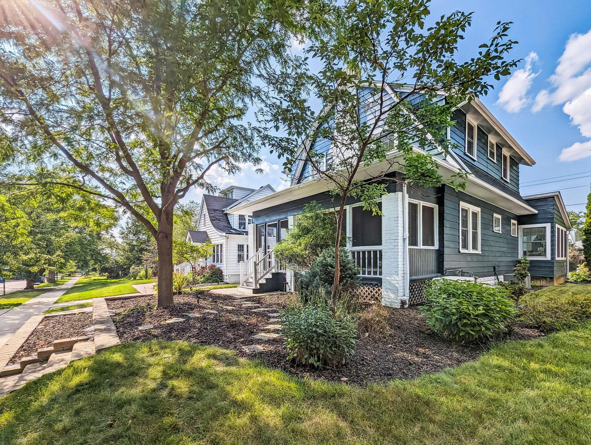 274 Chatham Road Columbus, OH 43214 - Photo 2 of 60 5-web-or-mls-274-chatham-rd